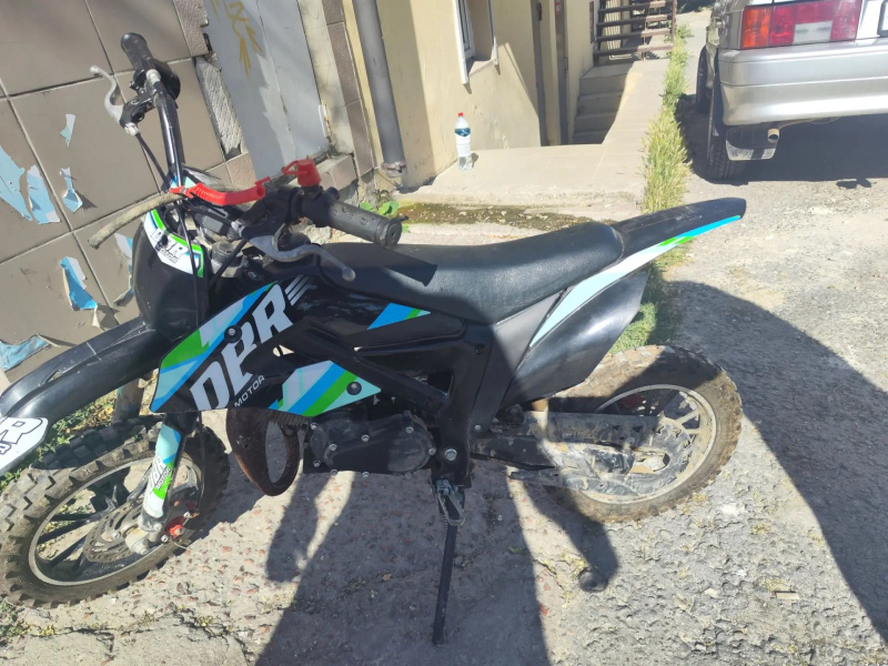 Детский пит байк 40 куб.  BDR MOTOR