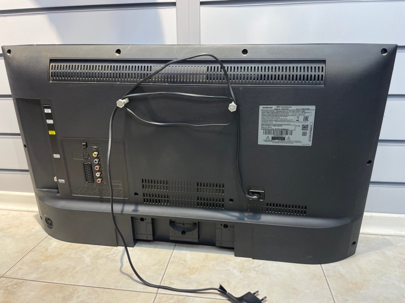 Телевизор Samsung T32E310EX