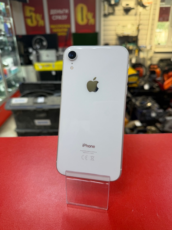 Мобильный телефон Apple iPhone XR