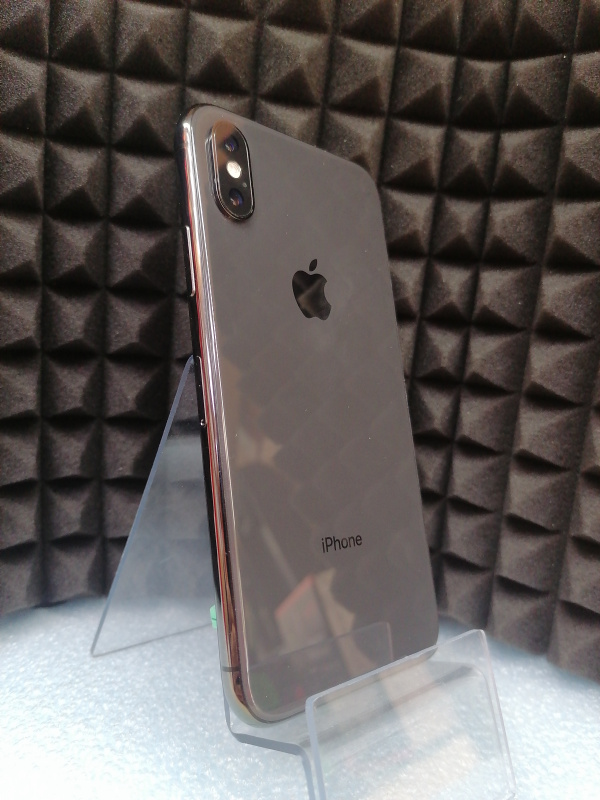 Мобильный телефон Apple iPhone XS