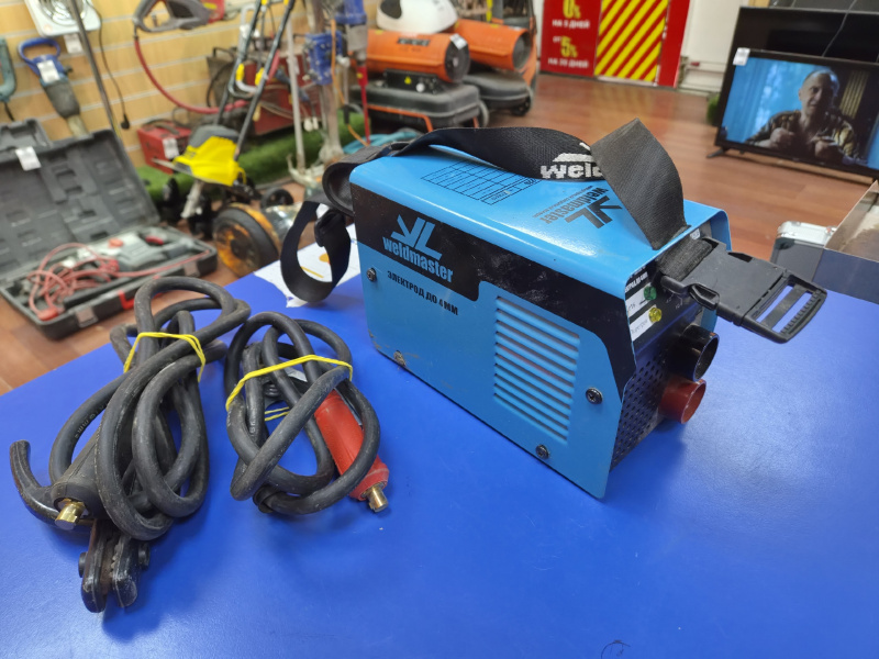 Сварочный аппарат - инвертор ММА Weldmaster ИСА-220