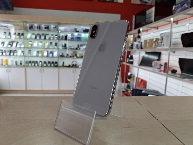Мобильный телефон Apple iPhone XS